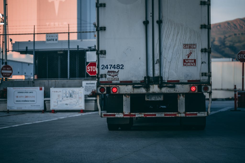 White Freight Truck Close-up Photography